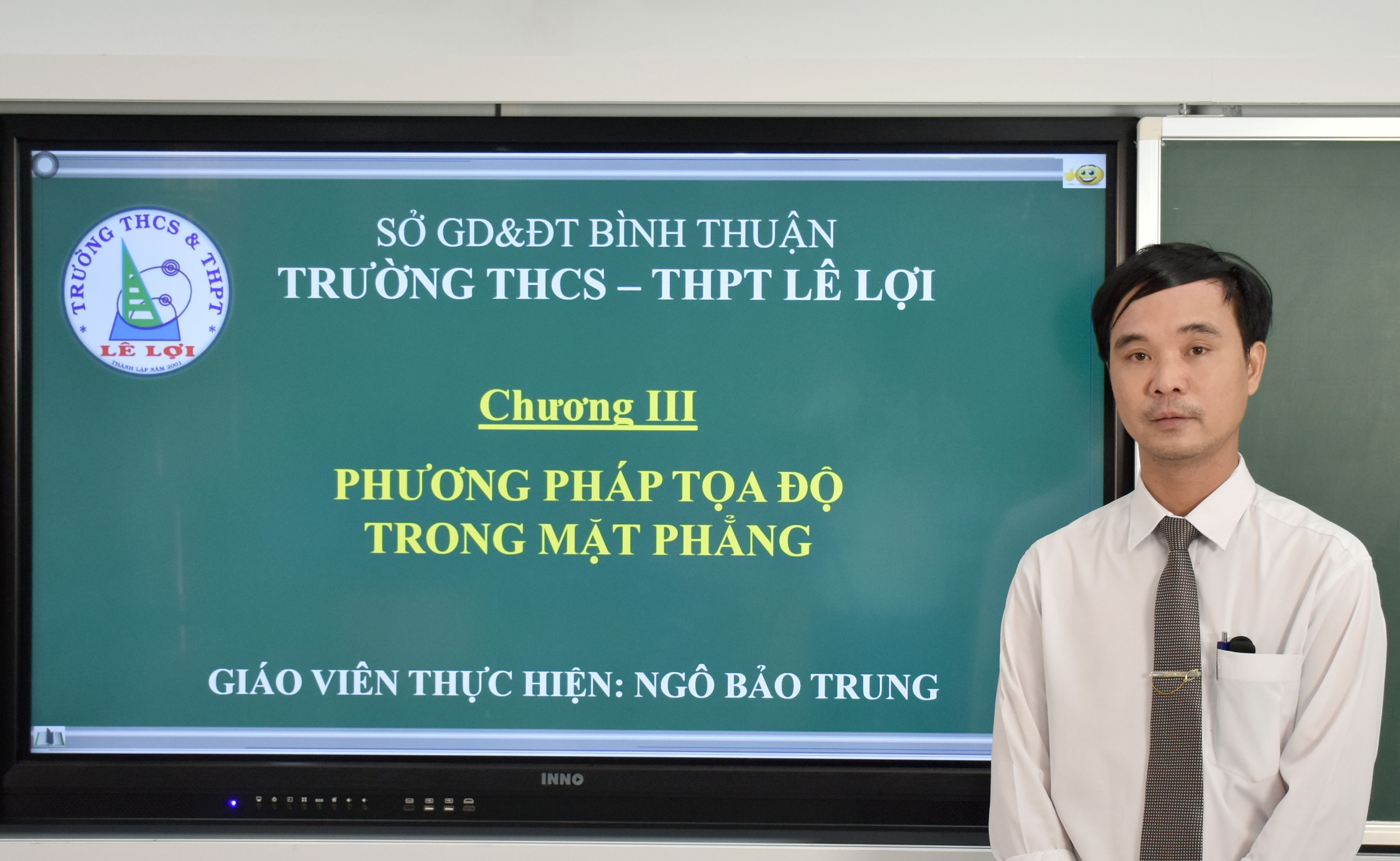 Khối lớp 10 - Phương pháp tọa độ trong mặt phẳng - Thầy Ngô Bảo Trung
